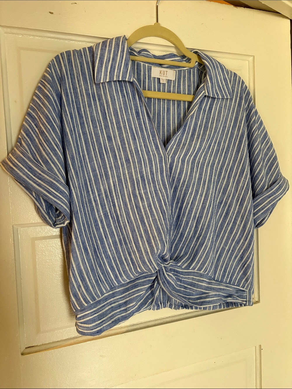 Kut from the Kloth Blue & White Striped Twist-Front Crop Top